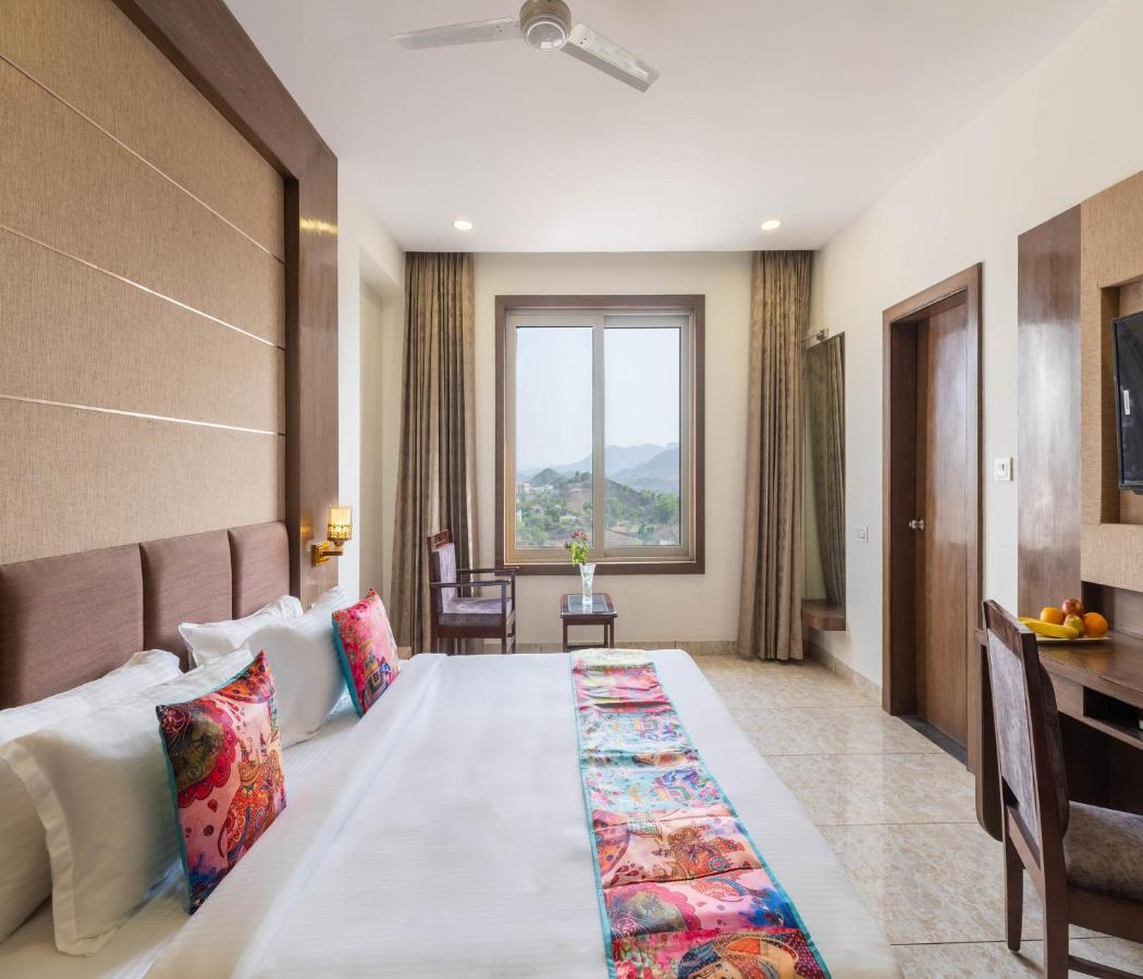 Hotel Pandora Grand, Udaipur- Nestled In Nature Wrapped In Luxury Luaran gambar