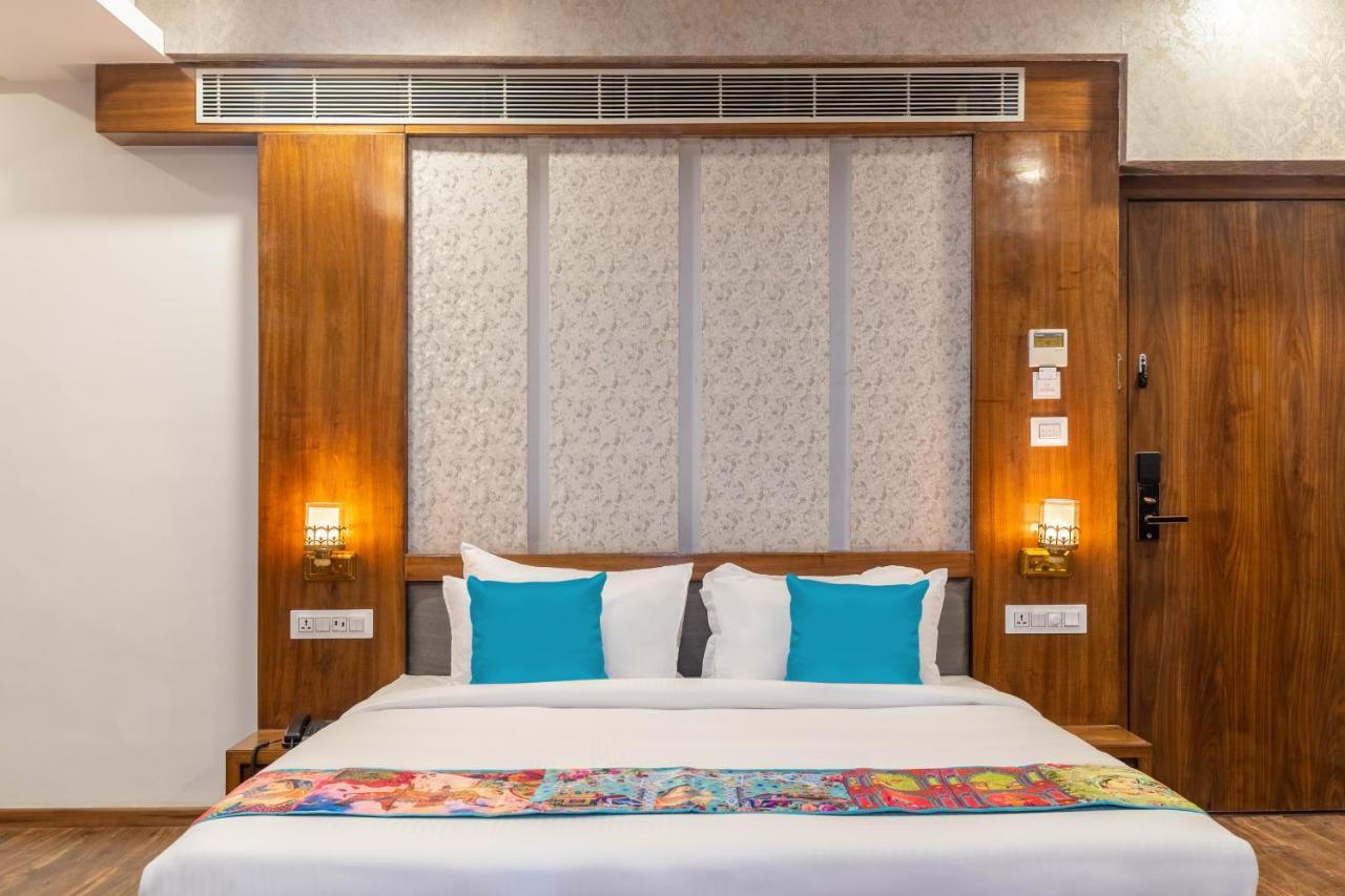 Hotel Pandora Grand, Udaipur- Nestled In Nature Wrapped In Luxury Luaran gambar